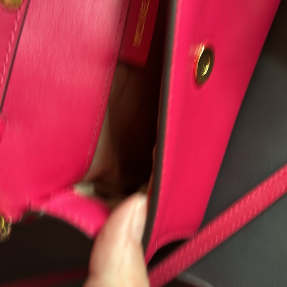 Michael Kors love Pink handbag - Picture 4 of 8